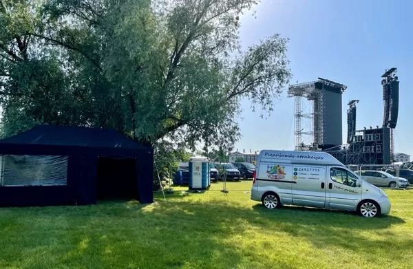Iekļūt tur ir grūtāk kā pentagonā. Bet prieks būt par daļiņu no grupas "PV". koncerta.